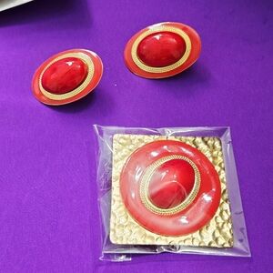 Vintage Gold Tone Red Hat Enamel  Brooch/ Necklace Pedant Matched Earrings Set